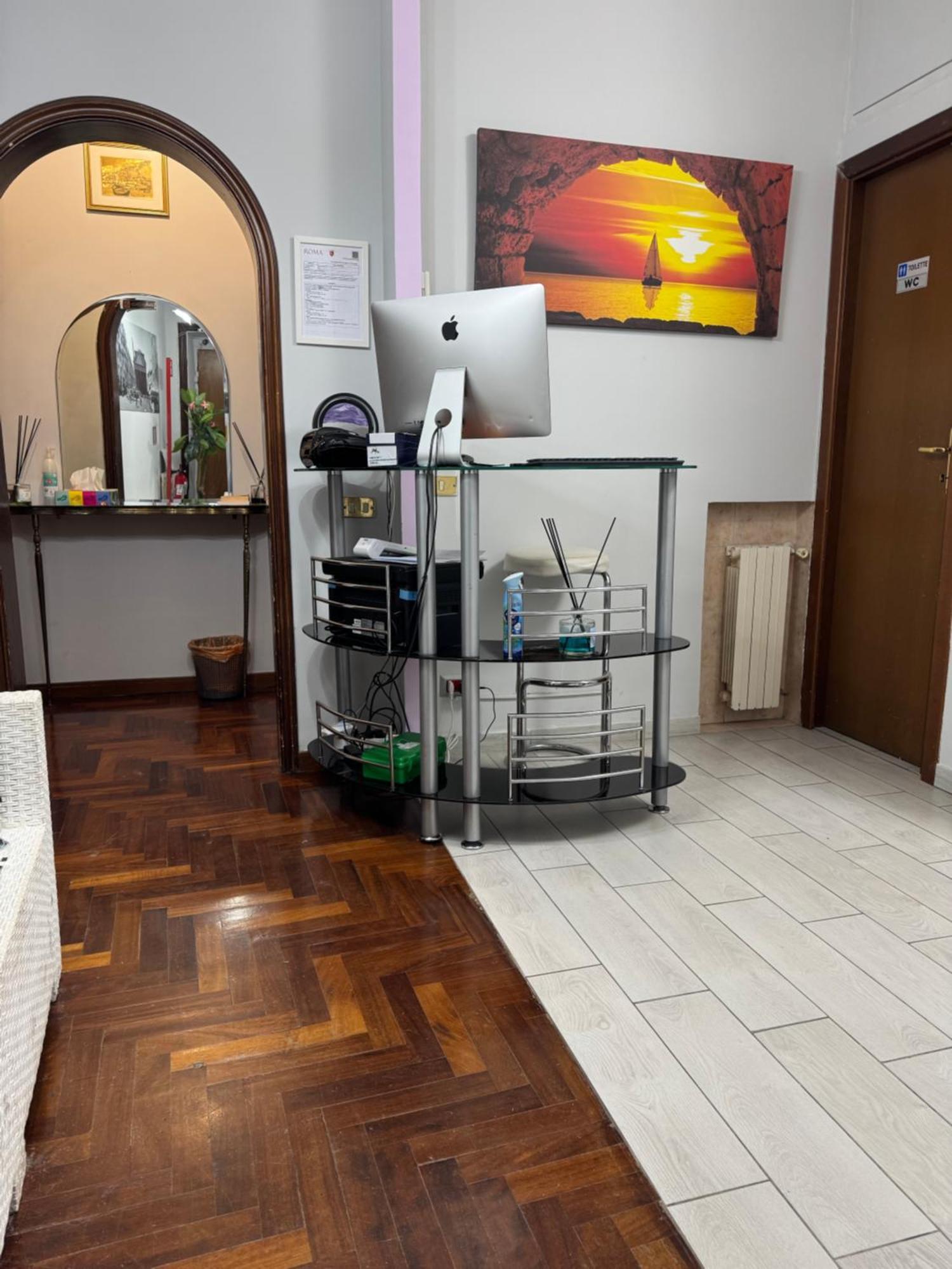 Destination In Rome Hostel Exterior photo
